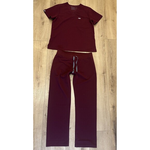 Women’s Figs Catarina & Livingston Scrub Set Maroon Large Worn Twice EUC! - Picture 1 of 7